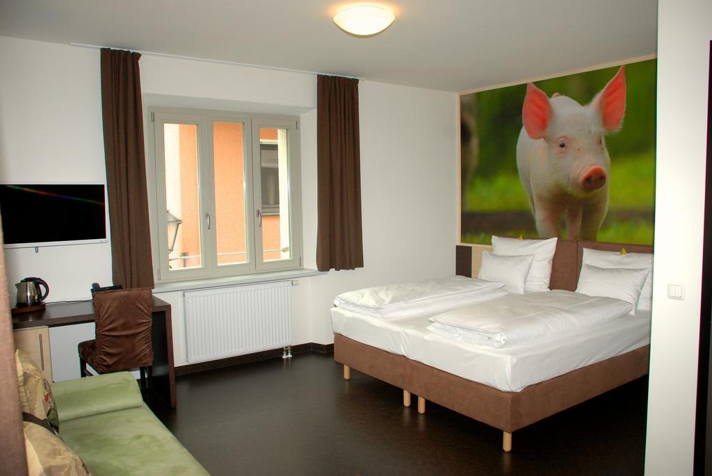 Hezelhof'S Radl-Hotel Wassertrüdingen 外观 照片